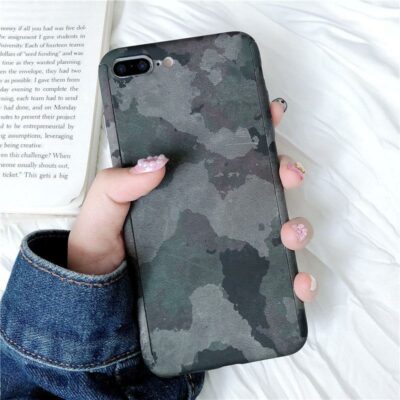 iphone 11 pro sotilaskotelo